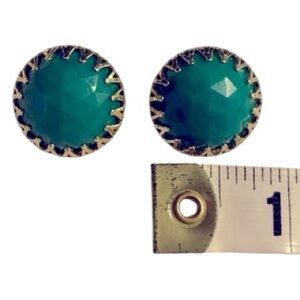 VTG Hong Kong earrings, clip on, green faux jade, faceted, cabochon beads​